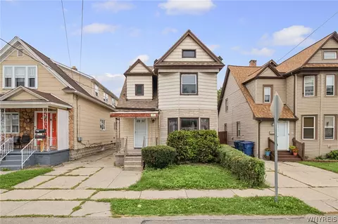 62 Longnecker St, Buffalo, NY 14206