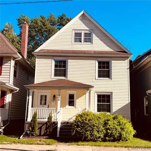 209 Goundry St, North Tonawanda, NY 14120