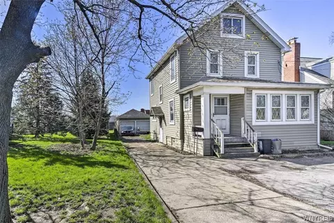3683 Genesee St, Cheektowaga, NY 14225