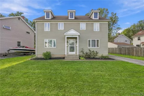 155 Farmingdale Rd, Cheektowaga, NY 14225