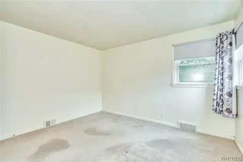 Bedroom - 215 Noridge Dr, Irondequoit, NY 14622 photo 6 of 9