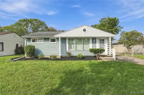 30 Wynnwood Ave, Tonawanda, NY 14150