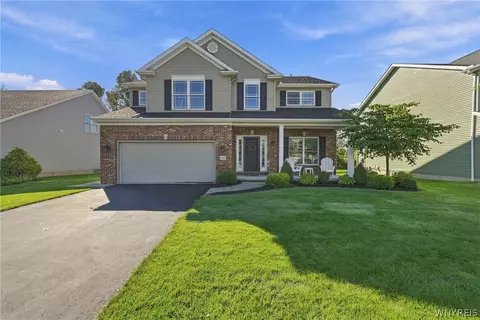9410 Kristina Cir, Clarence Center, NY 14032