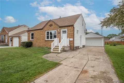 9 Petan Dr, Cheektowaga, NY 14225