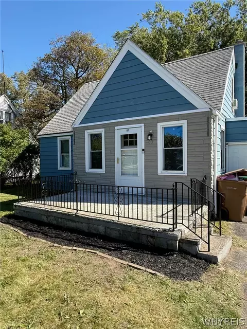 87 Federal Ave, Cheektowaga, NY 14225