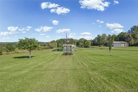 Exterior - 4755 Whaley Rd, Java, NY 14009 photo 2 of 7