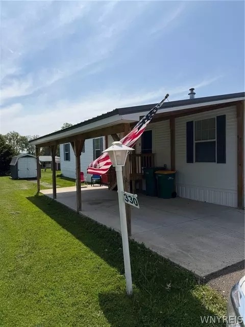 Exterior - 330 Parkview Dr, Arcade, NY 14009 photo 1 of 2