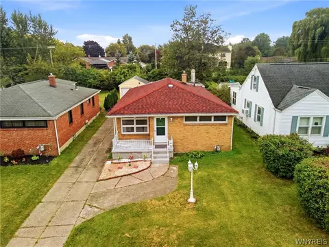 95 Argyle Ave, Amherst, NY 14226
