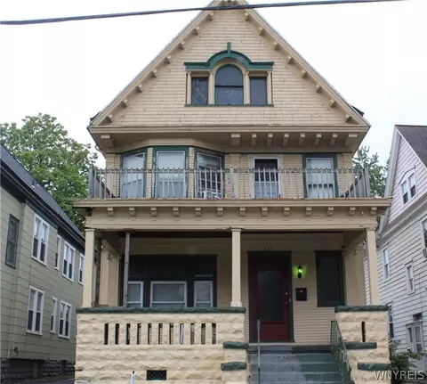 207 Riley St, Buffalo, NY 14208