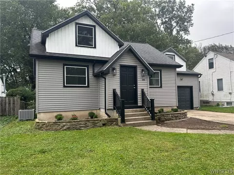 245 N Ellicott St, Amherst, NY 14221