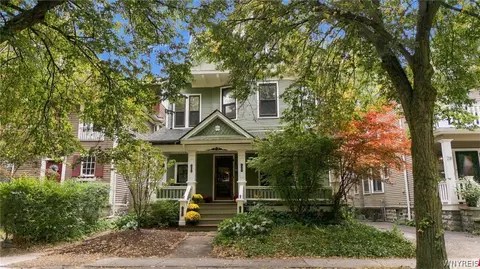 24 Saint James Pl, Buffalo, NY 14222