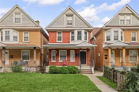 619 13th St, Niagara Falls, NY 14301