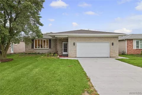 87 N Transit Hill Dr, Depew, NY 14043