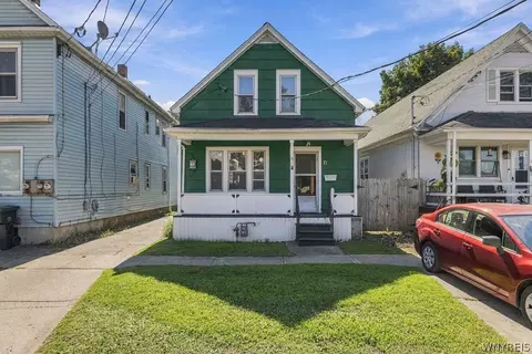 71 8th Ave, North Tonawanda, NY 14120