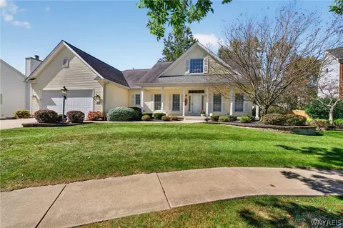 46 San Rafael Ct, East Amherst, NY 14051