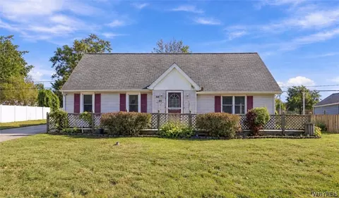 23 Cherry Ln, Cheektowaga, NY 14225