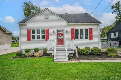 923 Center Rd, West Seneca, NY 14224