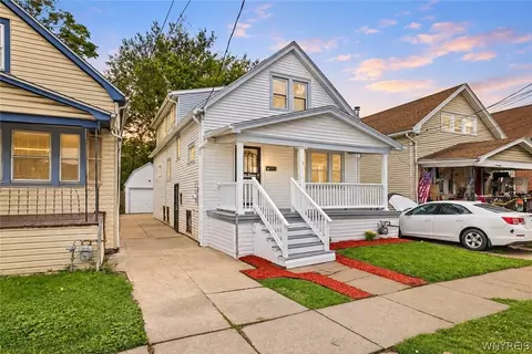 61 Roosevelt Ave, Buffalo, NY 14215