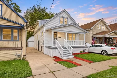 61 Roosevelt Ave, Buffalo, NY 14215