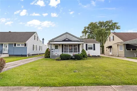47 Warburton Pl, Buffalo, NY 14223