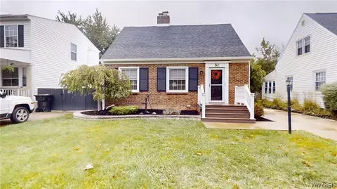 80 Marquette Ave, Kenmore, NY 14217