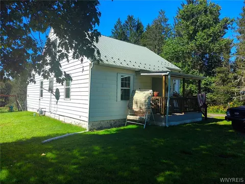 Exterior - 3347 Route 446, Eldred, PA 16731 photo 1 of 5