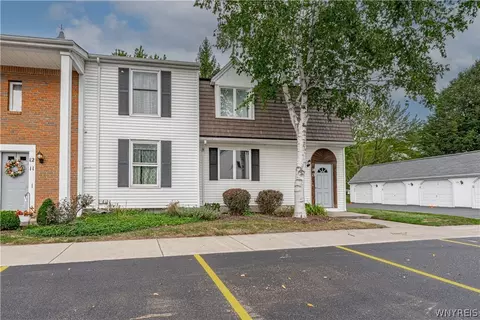4745 Chestnut Ridge Rd #13, Amherst, NY 14228