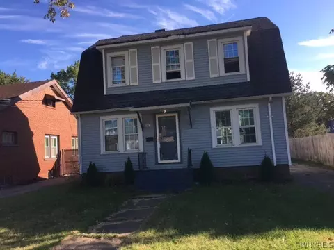 8615 Witkop Ave, Niagara Falls, NY 14304