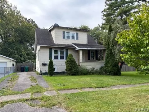8623 Lindbergh Ave, Niagara Falls, NY 14304