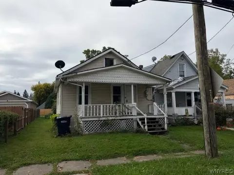 7211 Stephenson Ave, Niagara Falls, NY 14304