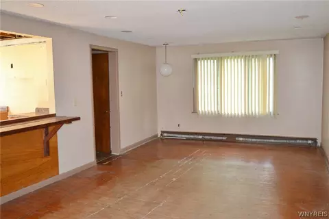 Living - 8614 Brennen Rd, Evans, NY 14006 photo 2 of 4