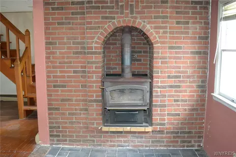 Entry Way - 8614 Brennen Rd, Evans, NY 14006 photo 1 of 1
