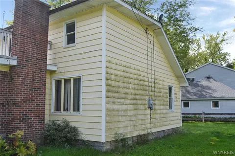 Exterior - 8614 Brennen Rd, Evans, NY 14006 photo 1 of 1