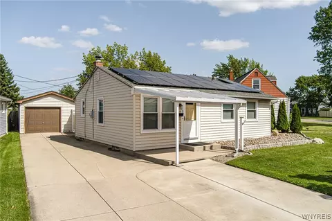 45 Wilmington Ave, Tonawanda, NY 14150