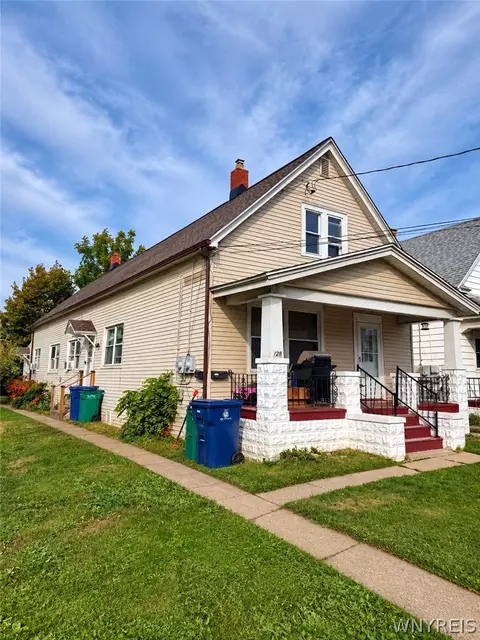 128 Weiss St, Buffalo, NY 14206