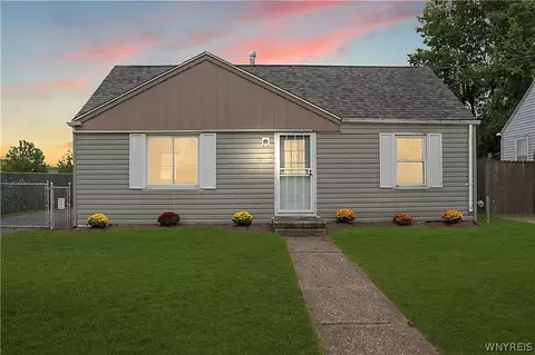 71 Race St, Buffalo, NY 14207