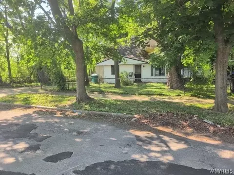 1509 Lafayette Ave, Niagara Falls, NY 14305