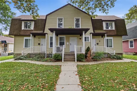 22 B St, Niagara Falls, NY 14303