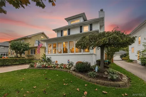 48 Morrow Ave, Lockport, NY 14094