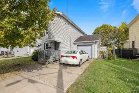 43 Eureka Pl, Buffalo, NY 14204