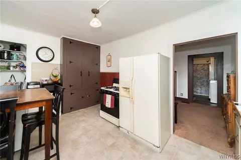 Entry Way - 4213 Route 98, Java, NY 14113 photo 2 of 2