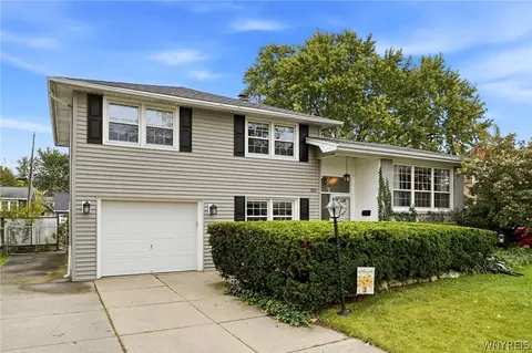 233 Glendale Dr, Tonawanda, NY 14150