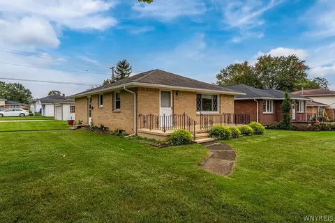 753 E And West Rd, West Seneca, NY 14224