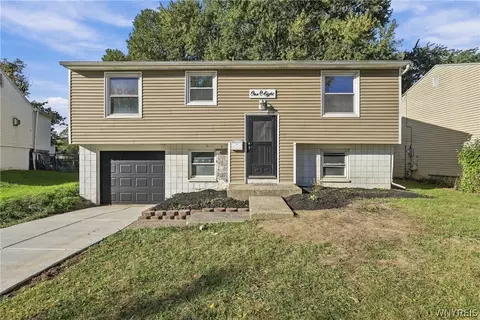 108 W Toulon Dr, Cheektowaga, NY 14227