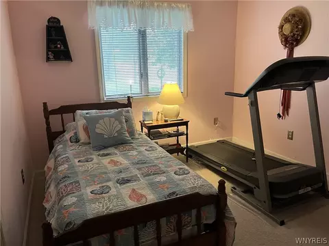 Bedroom - 1999 Dugan Rd, Olean, NY 14760 photo 4 of 4