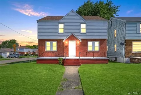 352 Davidson Ave, Buffalo, NY 14215