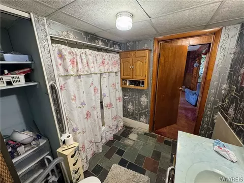Bath - 940 E Windfall Rd, Olean, NY 14760 photo 1 of 2