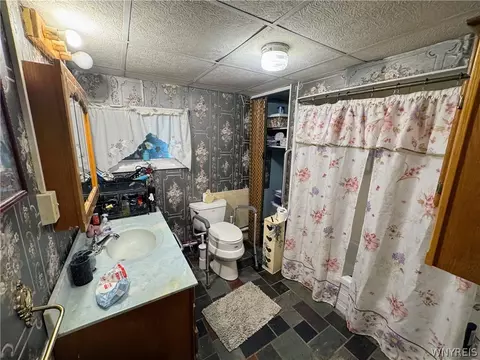 Bath - 940 E Windfall Rd, Olean, NY 14760 photo 2 of 2