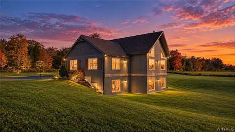 436 Bear Rd, Bennington, NY 14037
