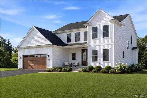 3828 Ridgeland Dr, Wheatfield, NY 14120